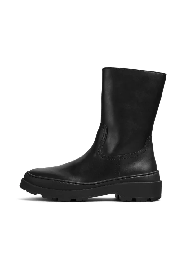 Camper Stiefeletten “ Brutus Trek “ In Schwarz 1